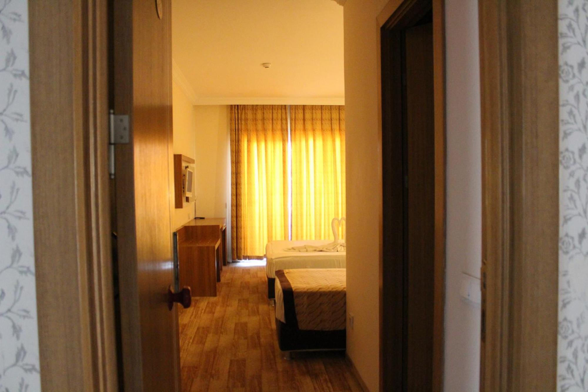 Hotel Mitos Alanya Bagian luar foto